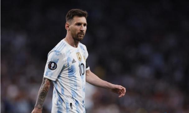 强烈推荐的《似谍非谍》，跌宕起伏的情景，看过的都点赞！